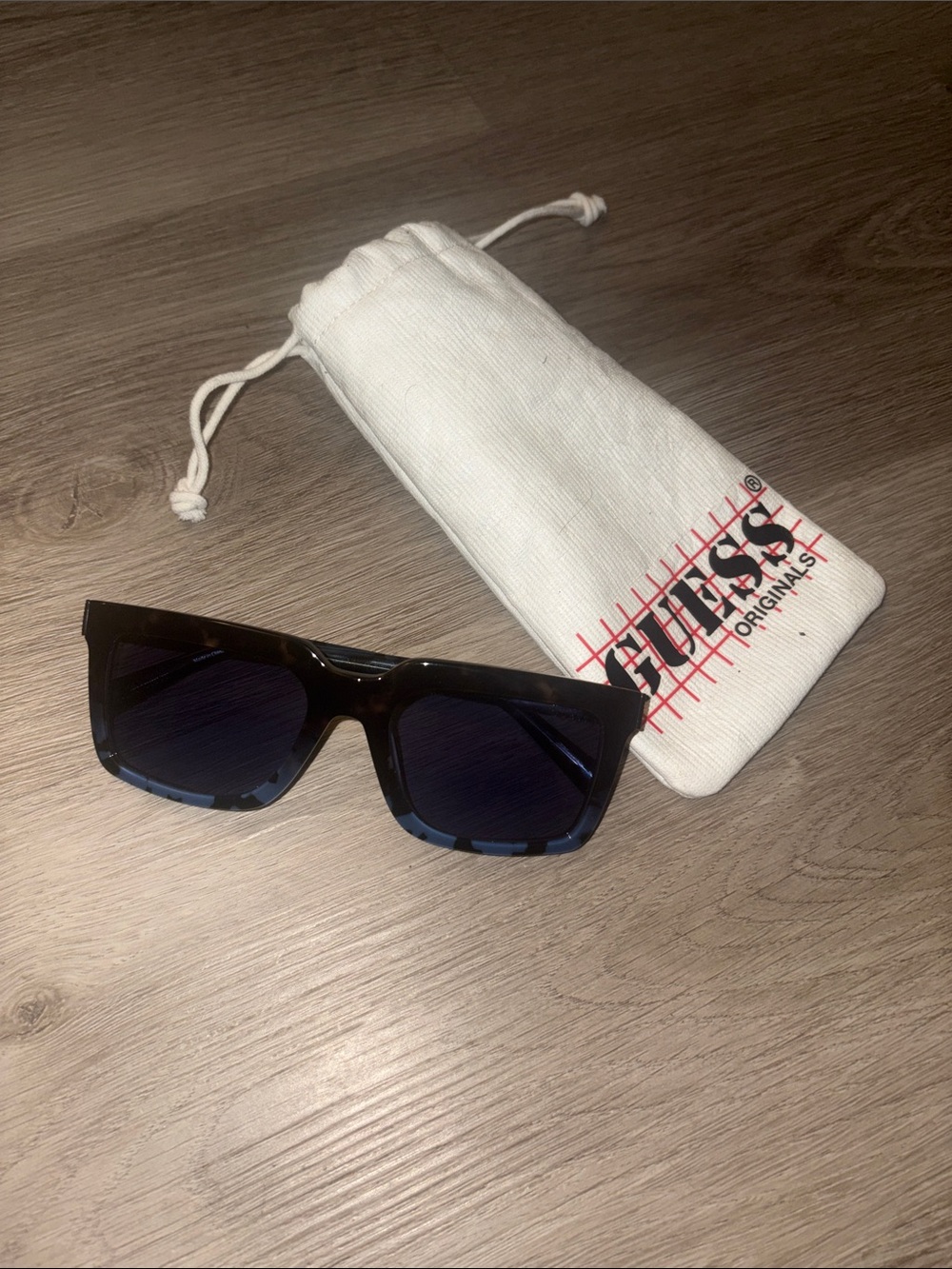 GUESS Women’s Blue Tortoiseshell Square Sunglasses with Dark Blue Lenses